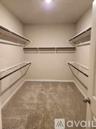104 Bankside Drive 4 Beds Single Family Home for Rent - Photo gallery 1