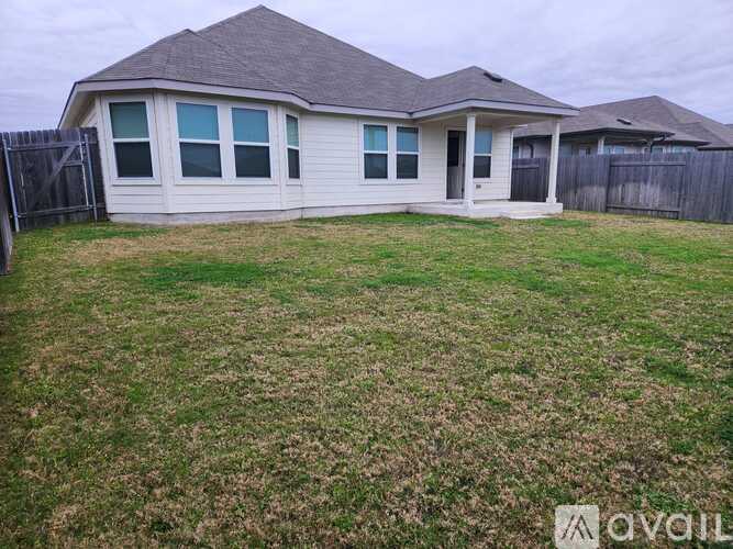 104 Bankside Drive 4 Beds Single Family Home for Rent - Photo gallery 2