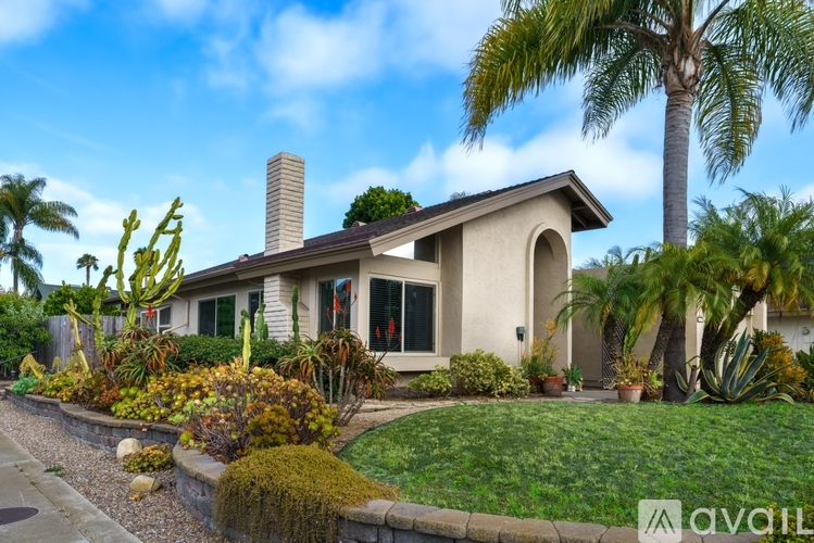 141 Turner Ave 4 Beds Single Family Home for Rent - Photo gallery 3