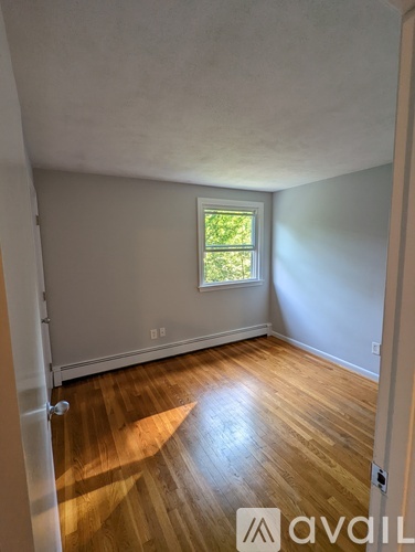 182 School St 3 Beds Apartment for Rent - Photo gallery 2