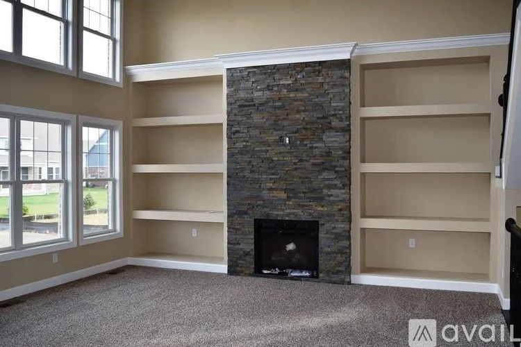10057 Backstretch Row 5 Beds Single Family Home for Rent - Photo gallery 3