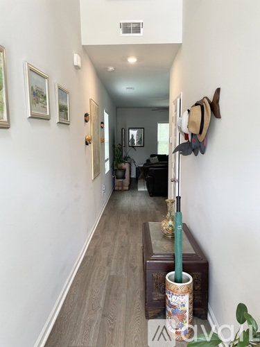 312 Spikerush Circle 4 Beds Single Family Home for Rent - Photo gallery 3
