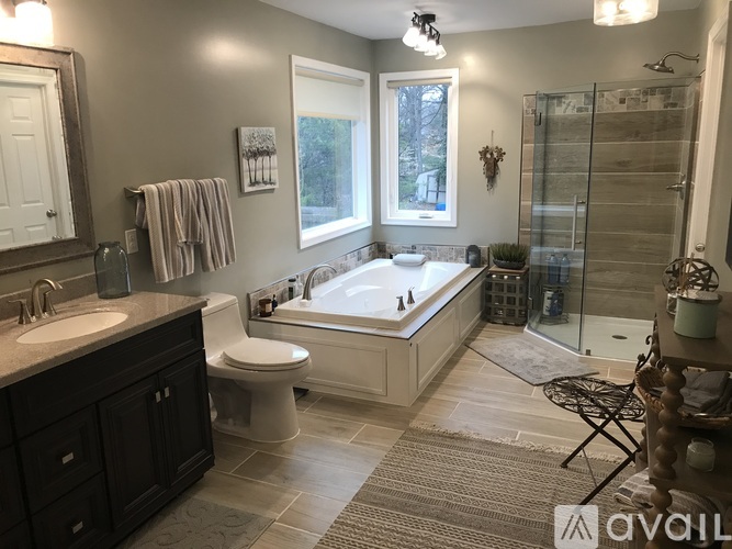 114 Boscobel Road 4 Beds Single Family Home for Rent - Photo gallery 2