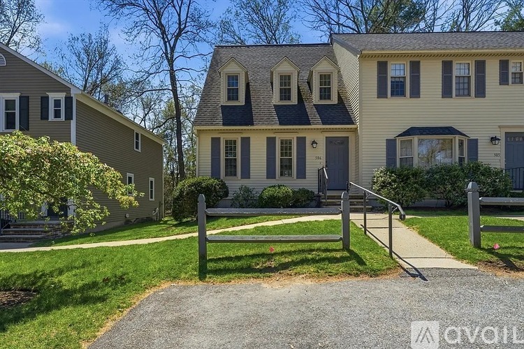 506 Wellman Avenue 3 Beds Townhouse for Rent - Photo gallery 1