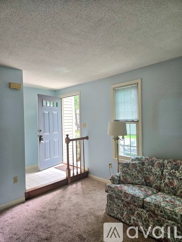 506 Wellman Avenue 3 Beds Townhouse for Rent - Photo gallery 2
