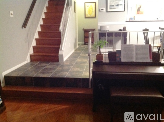 2226 South Quincy Street 2 Beds Single Family Home for Rent - Photo gallery 4