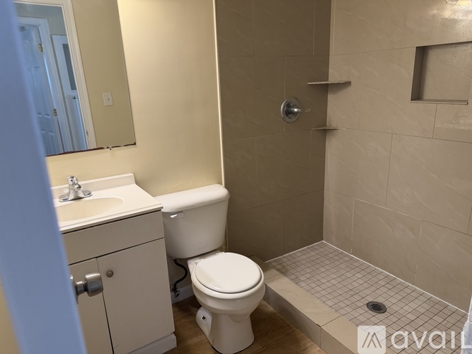 664 S Wheatland Ave 1 Apartment for Rent - Photo gallery 3