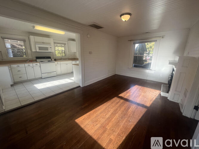 400 Wiley Avenue 1 Apartment for Rent - Photo gallery 3