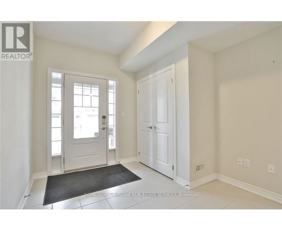 23 - 288 GLOVER ROAD E 2 Beds Condo, Home, Townhouse for Rent - Photo gallery 4