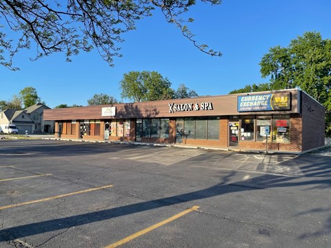 9901-9911 S. Roberts Road Studio Apartment for Rent