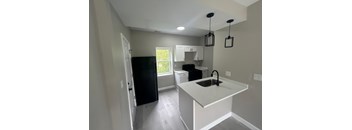 2 Bedrooms, 1 Bathroom