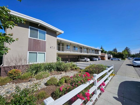 470 Del Medio Avenue 1 Apartment for Rent