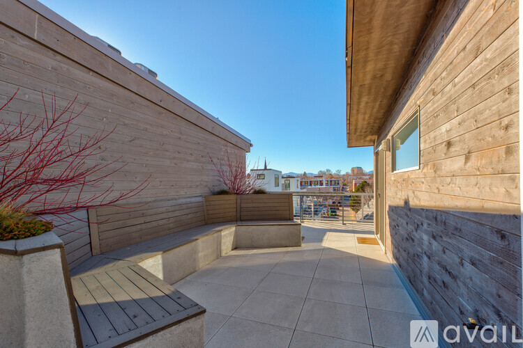 2103 West 32nd Avenue, Unit 8 3 Beds Single Family Home for Rent - Photo gallery 5