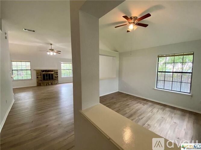 409 Arapaho Drive 3 Beds Single Family Home for Rent - Photo gallery 2