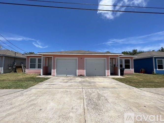 1210 Chaparral Street 2 Beds Apartment for Rent - Photo gallery 2
