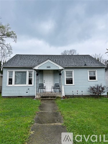 2415 Linden Avenue 2 Beds Apartment for Rent