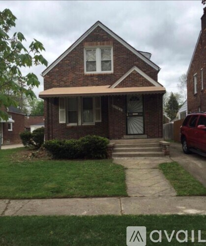 16540 Avon Avenue (Upper Unit) 2 Beds Apartment for Rent