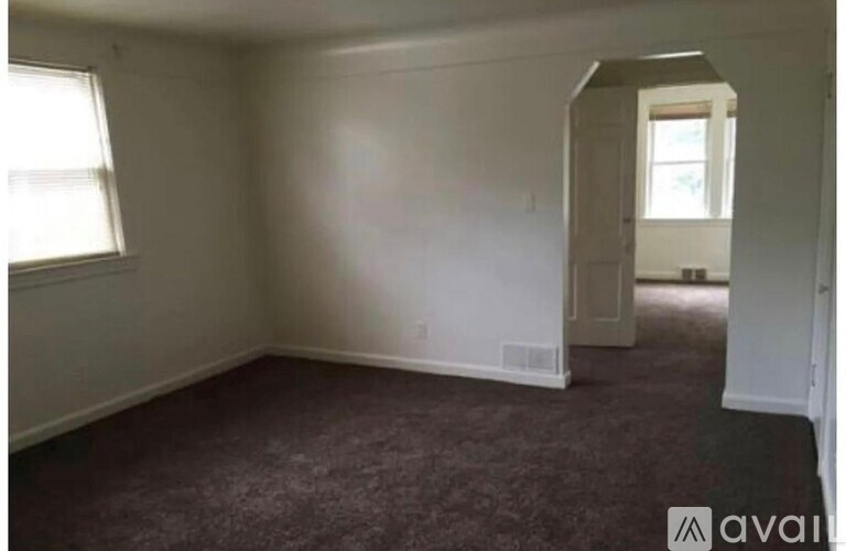 16540 Avon Avenue (Upper Unit) 2 Beds Single Family Home for Rent - Photo gallery 2