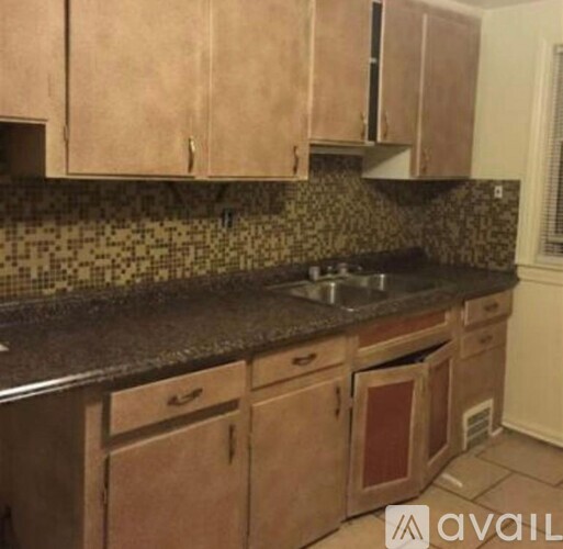 16540 Avon Avenue (Upper Unit) 2 Beds Single Family Home for Rent - Photo gallery 3