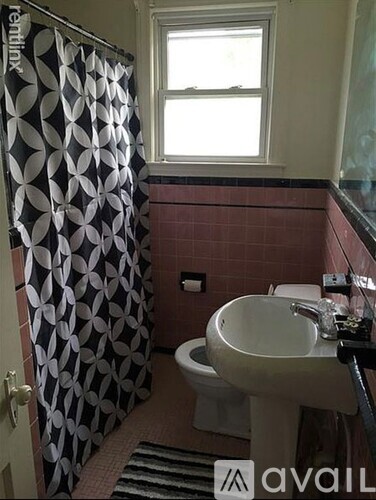 16540 Avon Avenue (Upper Unit) 2 Beds Single Family Home for Rent - Photo gallery 4