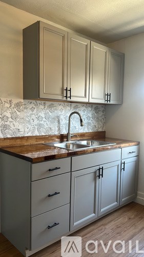 519 South Rowan Avenue 1 Apartment for Rent