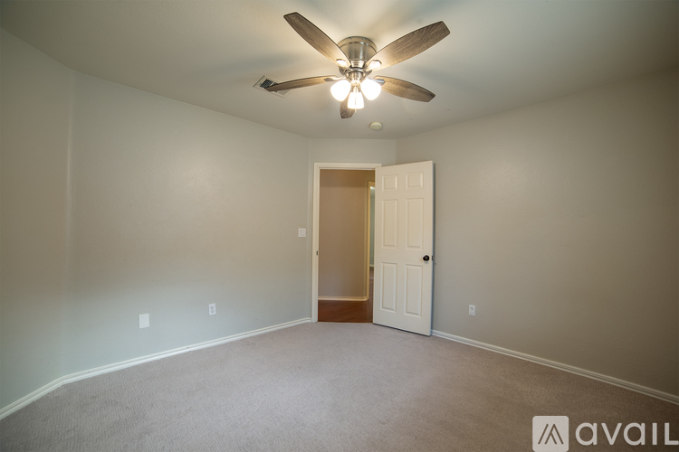 2704 Butler National Drive 3 Beds Single Family Home for Rent - Photo gallery 3