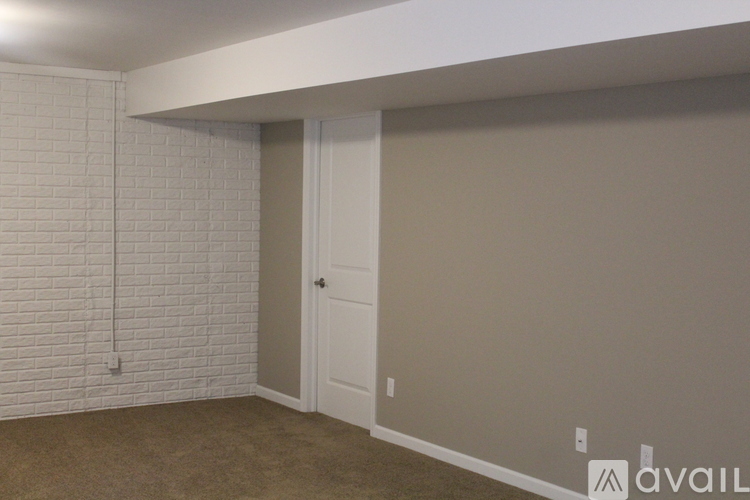 N Saginaw Rd 3 Beds Condo for Rent - Photo gallery 5