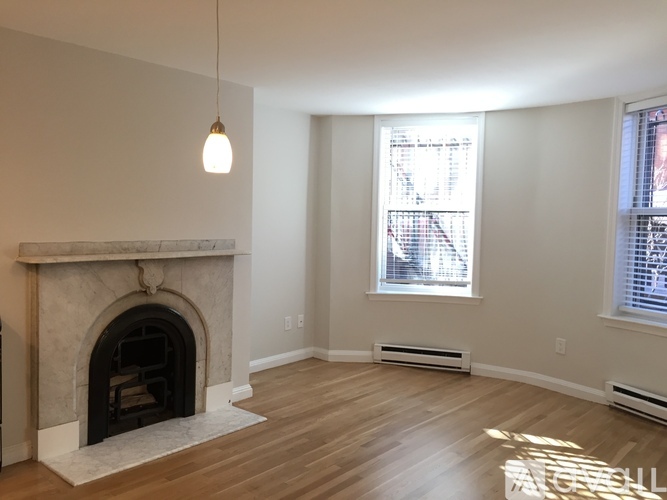 33 Hanson St 2 Beds Apartment for Rent - Photo gallery 1