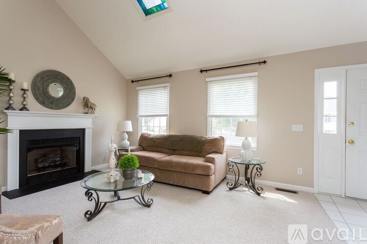 1200 King Edwards Way 4 Beds Single Family Home for Rent - Photo gallery 5
