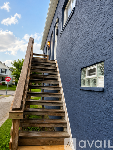 1045 Leona Avenue 2 Beds Apartment for Rent - Photo gallery 3
