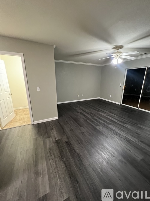 714 Woodside Creek Drive 2 Beds Townhouse for Rent - Photo gallery 2