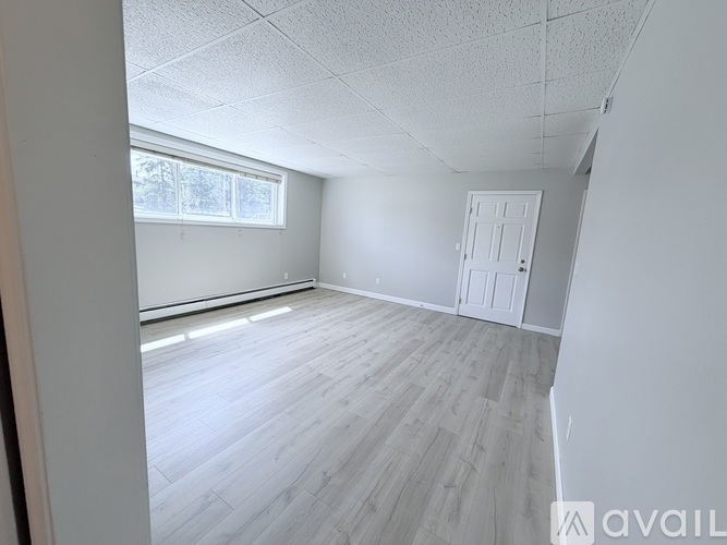 104 6th Street Northeast 2 Beds Apartment for Rent - Photo gallery 5