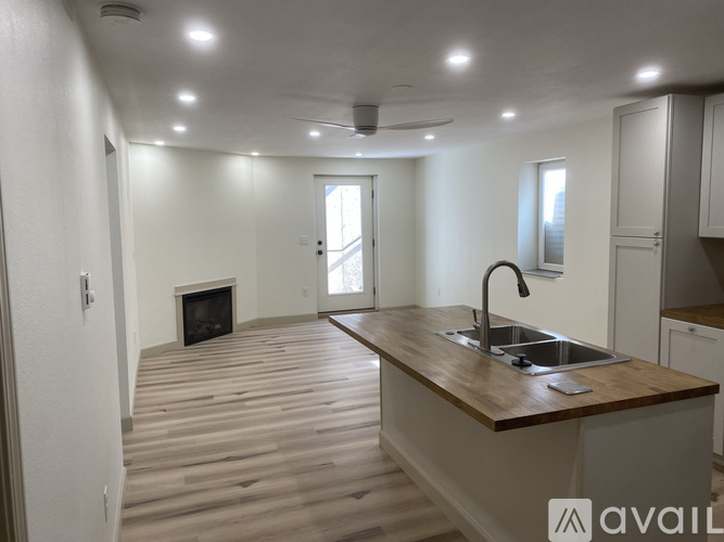 320 Burdette Street 2 Beds Single Family Home for Rent - Photo gallery 1