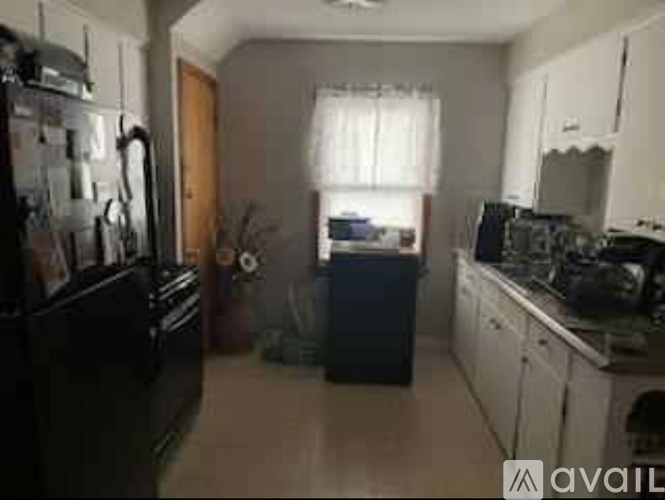 6102 Orchard Avenue 3 Beds Apartment for Rent - Photo gallery 3