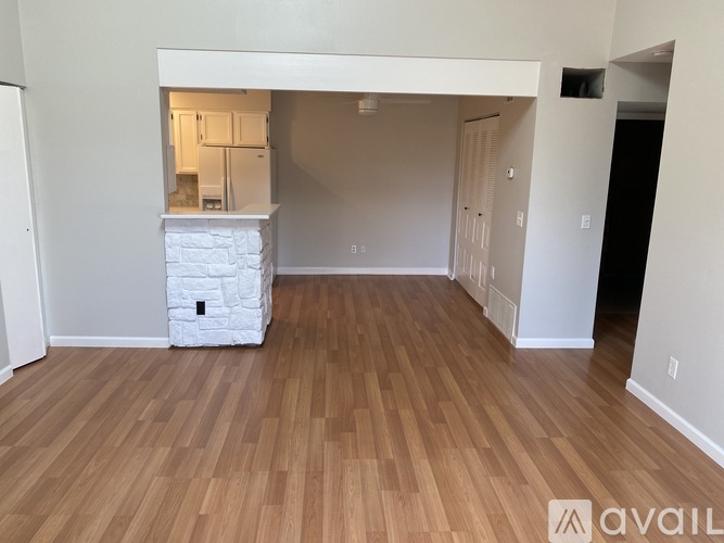 430 Zang St 1 Condo for Rent - Photo gallery 5
