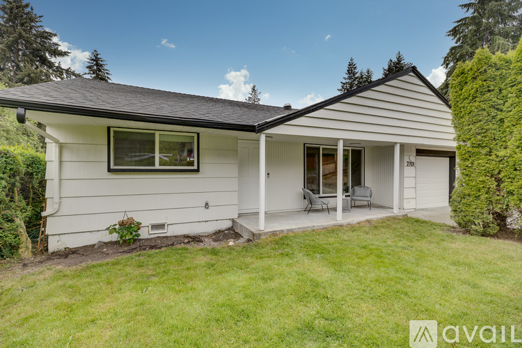2701 NE 110th St 3 Beds Single Family Home for Rent - Photo gallery 4