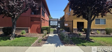 2651 26Th Street 1 Apartment for Rent