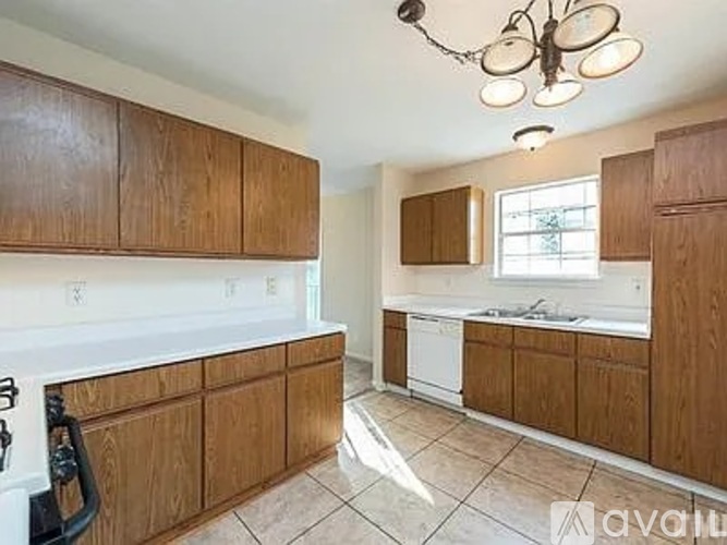 624 East Carver Street 3 Beds Single Family Home for Rent - Photo gallery 2