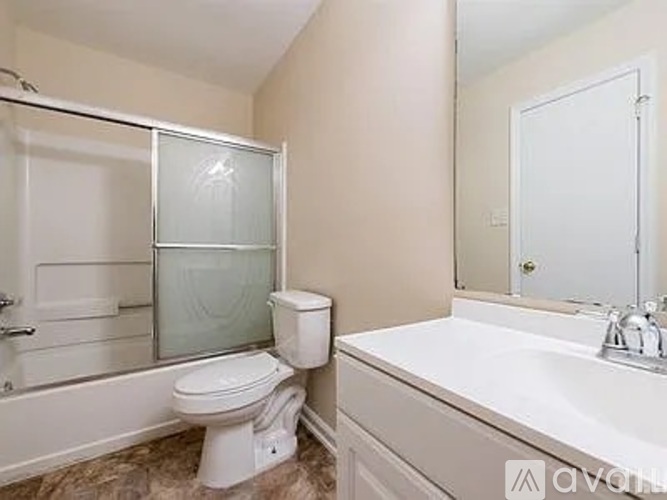 624 East Carver Street 3 Beds Single Family Home for Rent - Photo gallery 5