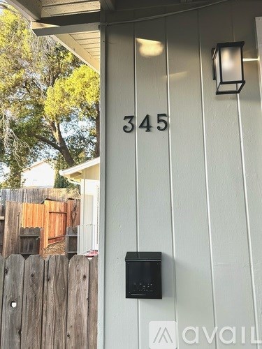 345 Military East 3 Beds Apartment for Rent