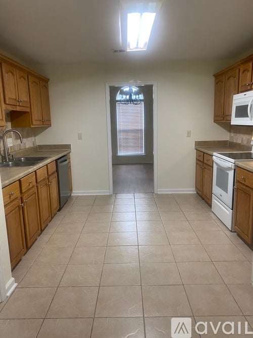 233 Grove Lane 4 Beds Single Family Home for Rent - Photo gallery 5