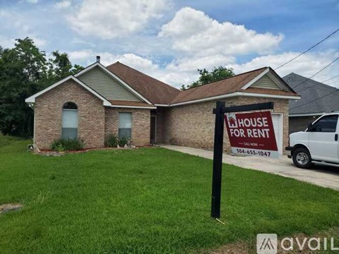 577 Panther Dr 3 Beds Apartment for Rent