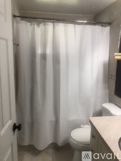 302 North 400 East 2 Beds Single Family Home for Rent - Photo gallery 5
