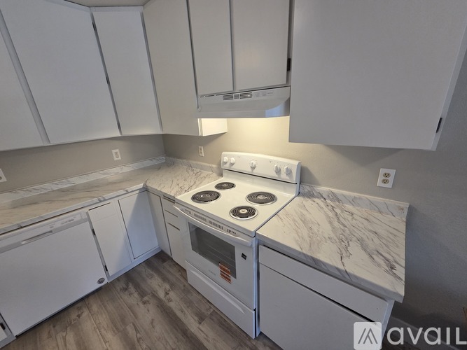 9935 Sagewood Drive 2 Beds Apartment for Rent - Photo gallery 4