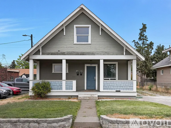 913 E Illinois Ave 1 Single Family Home for Rent - Photo gallery 1