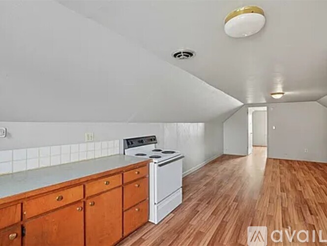 913 E Illinois Ave 1 Single Family Home for Rent - Photo gallery 2