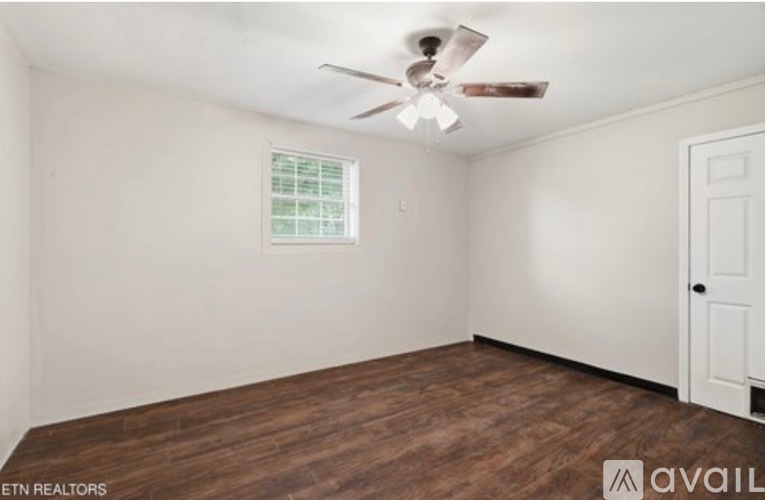 223 River Valley Circle 4 Beds Single Family Home for Rent - Photo gallery 1