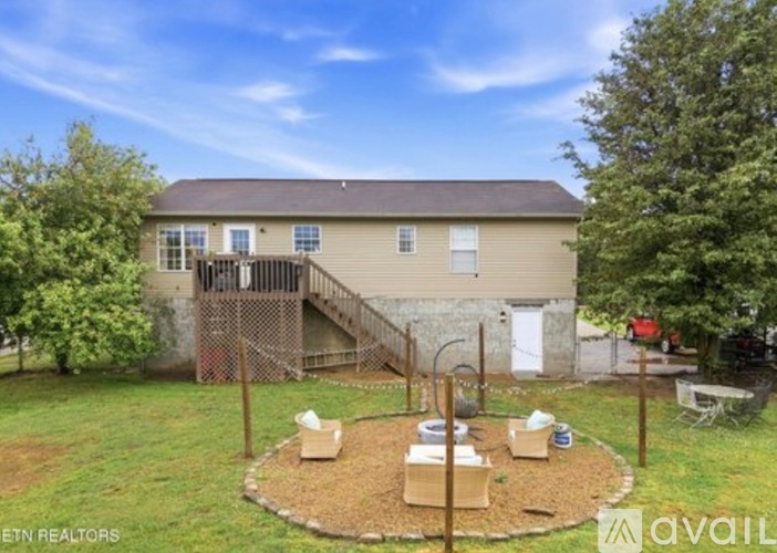 223 River Valley Circle 4 Beds Single Family Home for Rent - Photo gallery 5