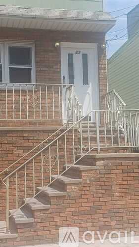 83 W 47th St 2 Beds Apartment for Rent - Photo gallery 2