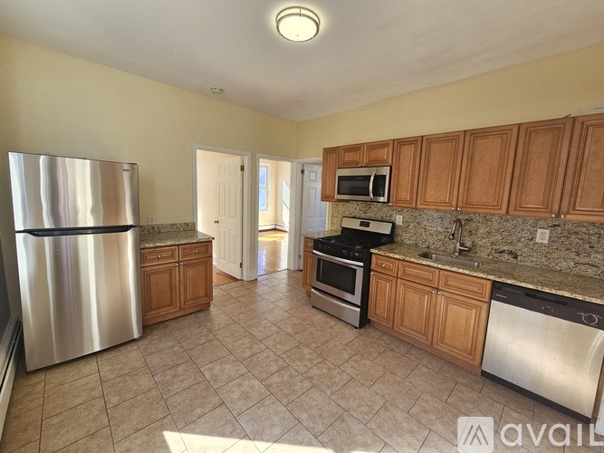83 W 47th St 2 Beds Apartment for Rent - Photo gallery 3